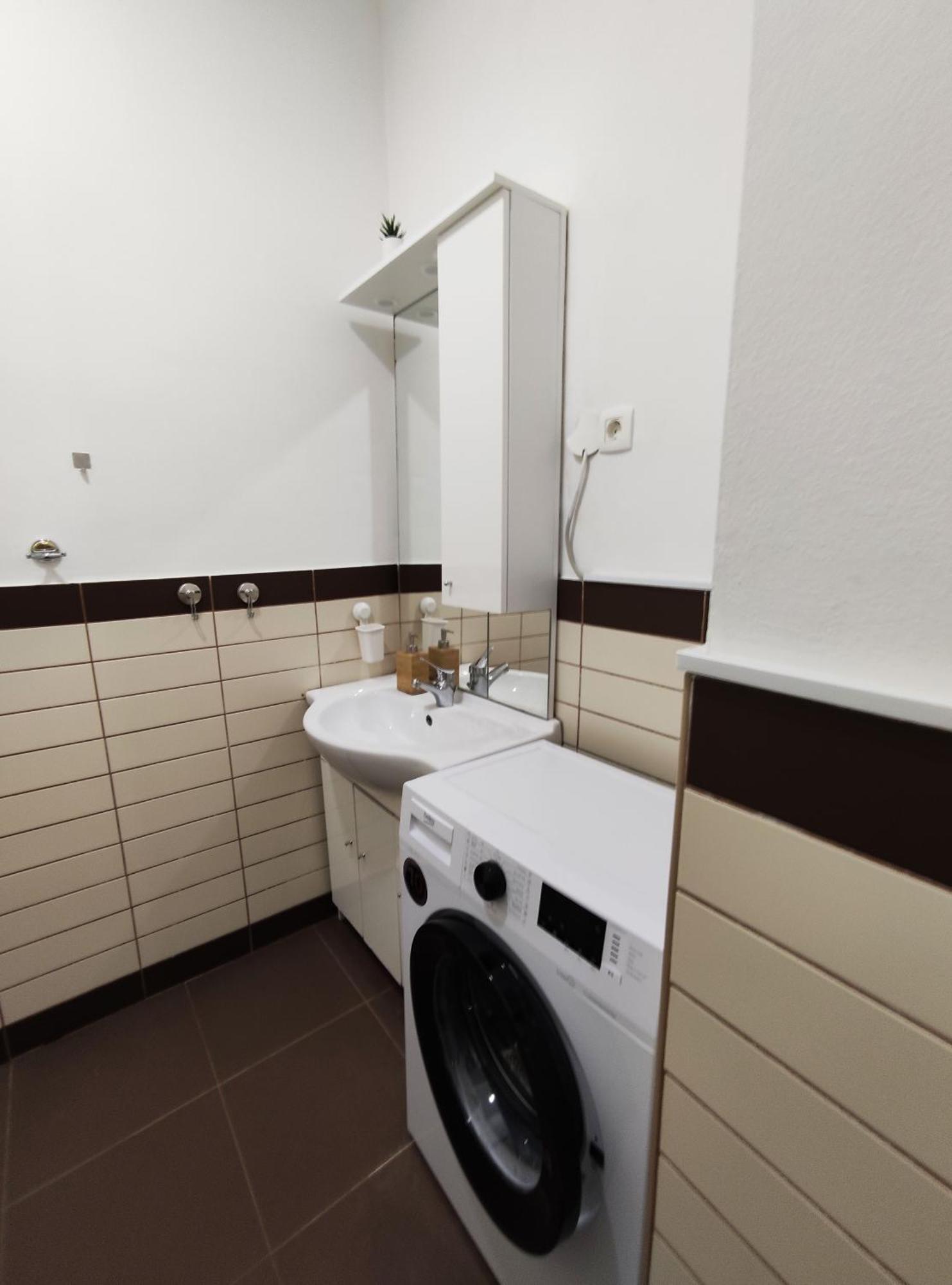 Studio Apartment Sisters 3-4 Λιουμπλιάνα Εξωτερικό φωτογραφία